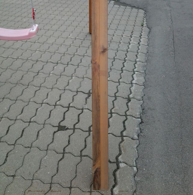 Гниение качельной стойки